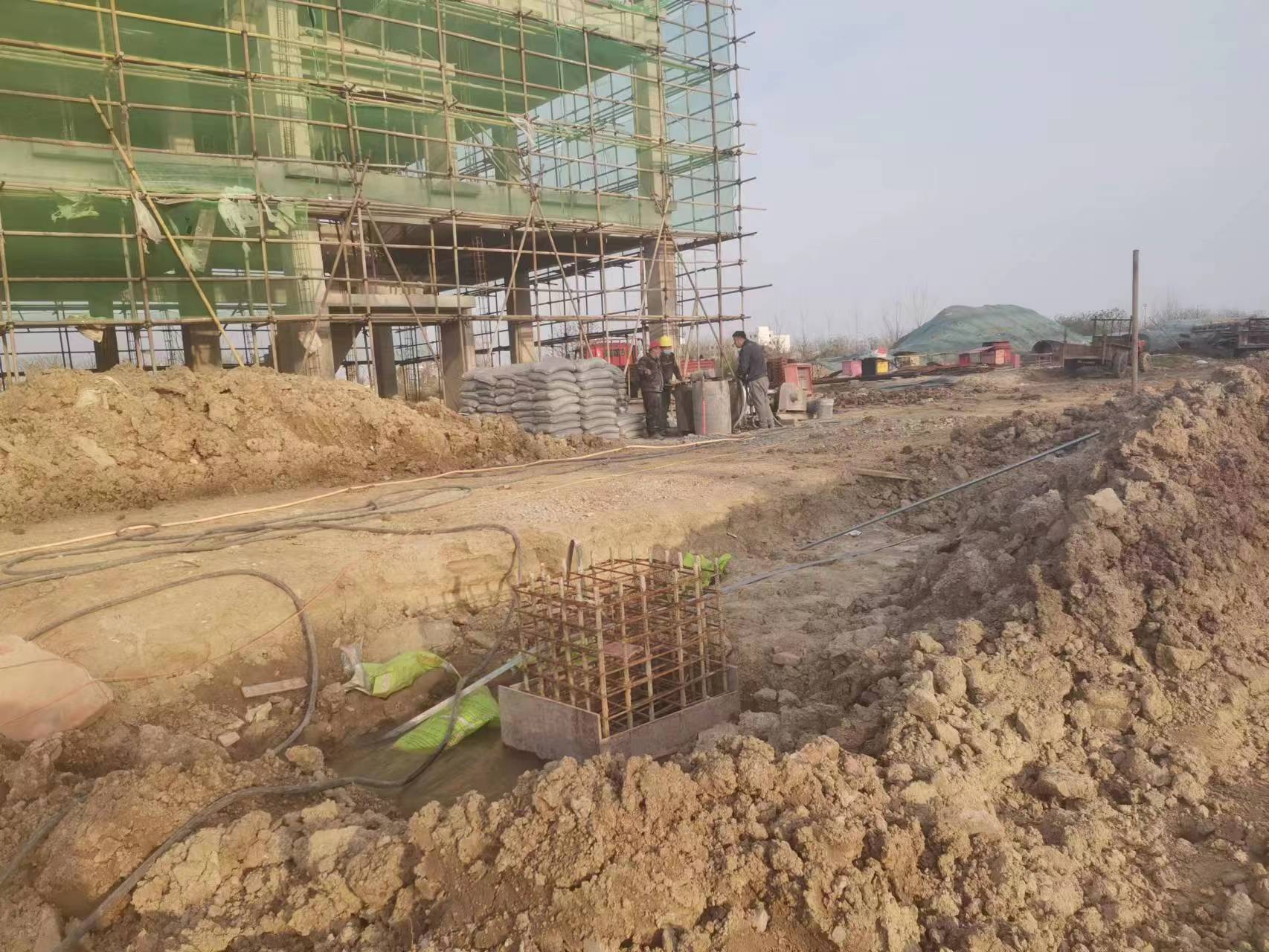 共青城当桥梁出现裂缝的时候应该及时加固修补